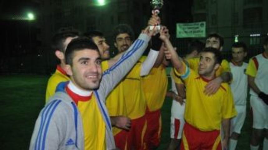 Battalgazi &Ouml;ğrenci Yurdu Futbol Turnuvası Sona Erdi