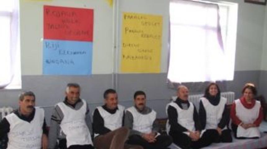 Varto&rsquo;da Bdp&rsquo;liler A&ccedil;lık Grevine Başladı