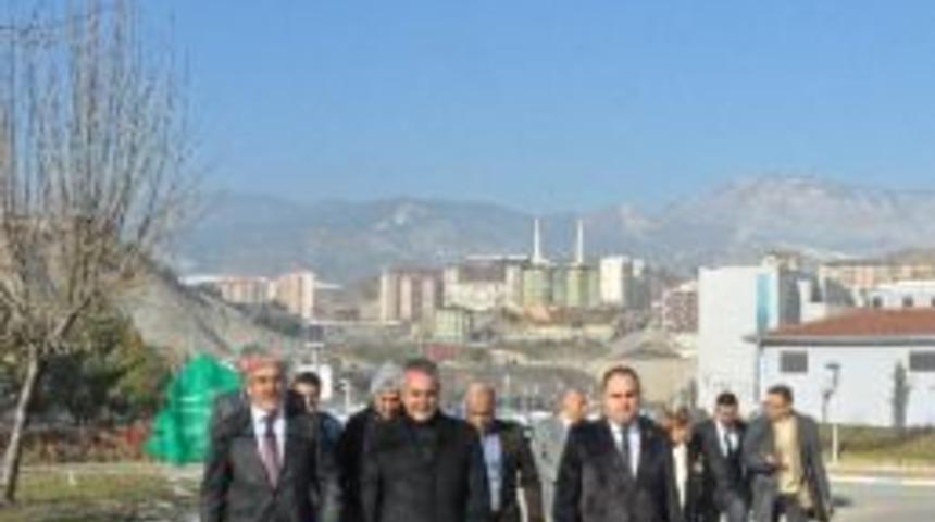 T&uuml;rk Ocakları Genel Başkanından Rekt&ouml;r Uysal&rsquo;a Ziyaret