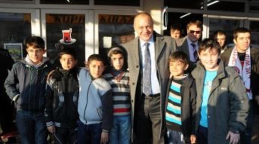 Başkan Erg&uuml;n'den Saruhanlı'ya Ziyaret