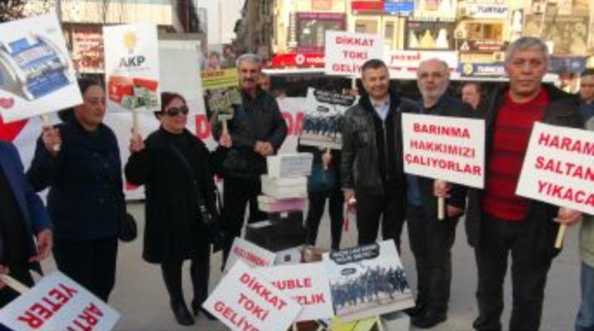 &Uuml;mraniye'de Yolsuzluk Protestosu