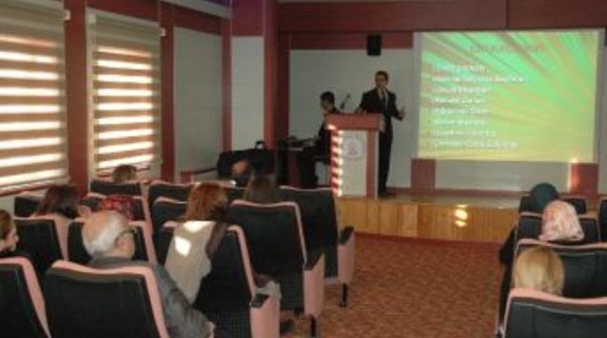 Erzurum&rsquo;da &Ouml;ğretmenlere Tecr&uuml;be Paylaşımı Semineri