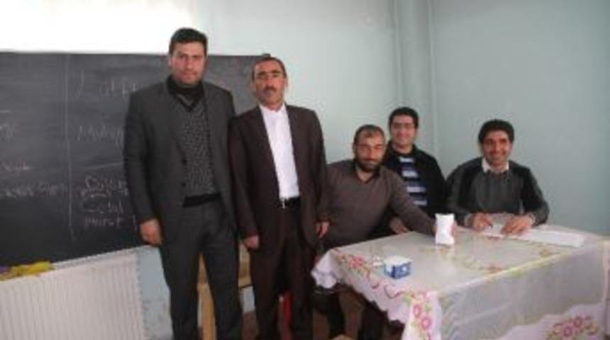 Varto&rsquo;da Din G&ouml;revlileri Derneğinde Se&ccedil;im