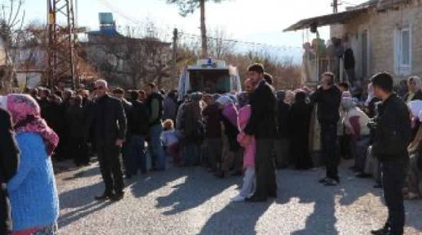 İntihar Eden Polis Toprağa Verildi