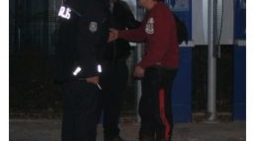 Arkadaşı Tarafından Bacağından Bı&ccedil;aklandı