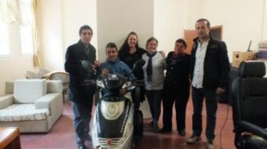 Didim Engelliler Derneği Bir &Uuml;yesini Daha Sevindirdi