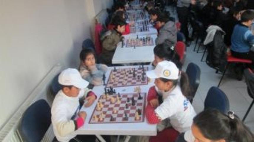 Tegv&rsquo;li &Ccedil;ocukların Satran&ccedil; Başarısı