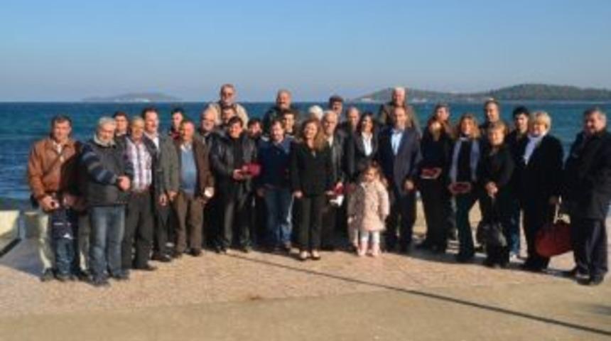 Chp'li Burak Oğuz, Urla'da Muhtarlarla Buluştu