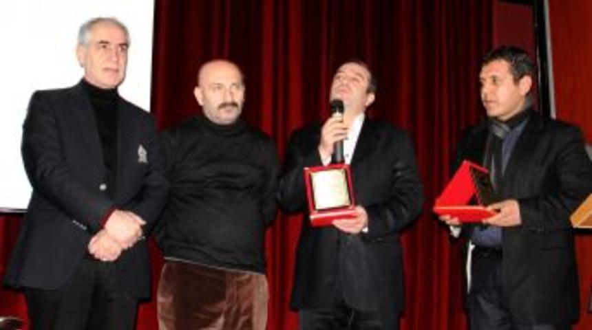 G&uuml;neydoğu'nun Barış El&ccedil;ileri &Ouml;d&uuml;llendirildi