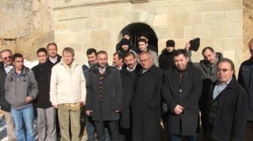 'Bayburt&rsquo;tan Erciş&rsquo;e Deprem Kardeşliği' Barış K&ouml;pr&uuml;s&uuml;'ne D&ouml;n&uuml;şt&uuml;