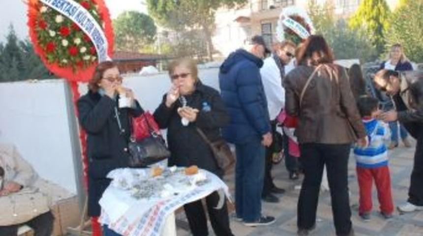 Karadenizlilerin Hamsi Şenliğine Yoğun İlgi