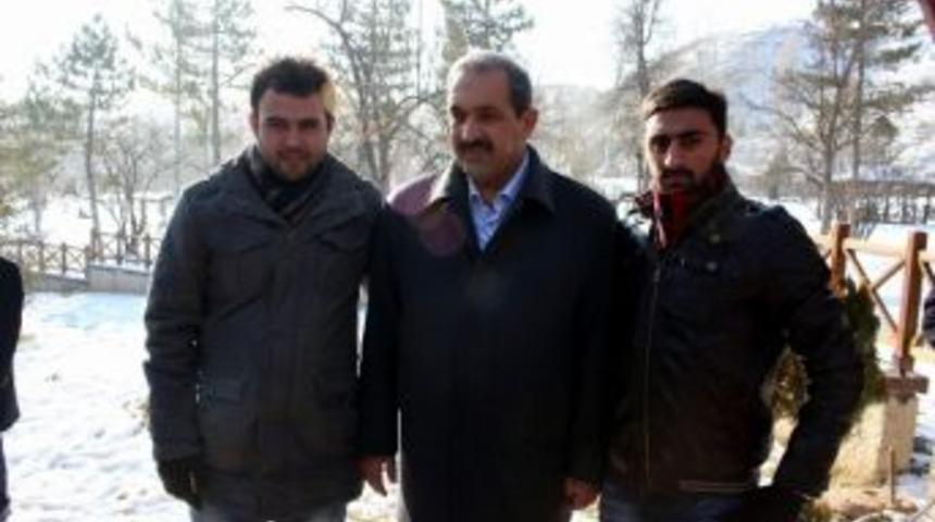 Başkan &Uuml;rg&uuml;p, &Uuml;niversiteli Sporcularla Buluştu