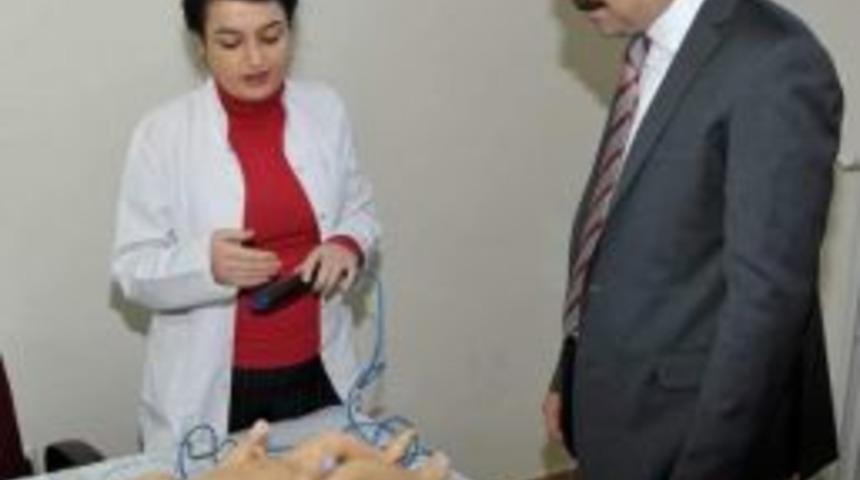 Sağlık Hizmetleri&rsquo;nde Sim&uuml;lat&ouml;rl&uuml; Eğitim