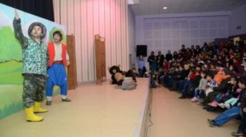 Kartepeli &Ccedil;ocuklar Mesnevi'den Ders Aldı