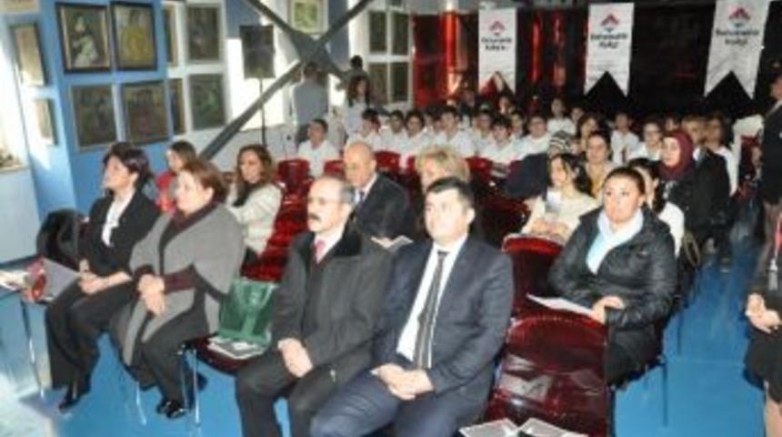 Ressam Malik Aksel Merinos Tekstil Sanayi M&uuml;zesi&rsquo;nde Anıldı