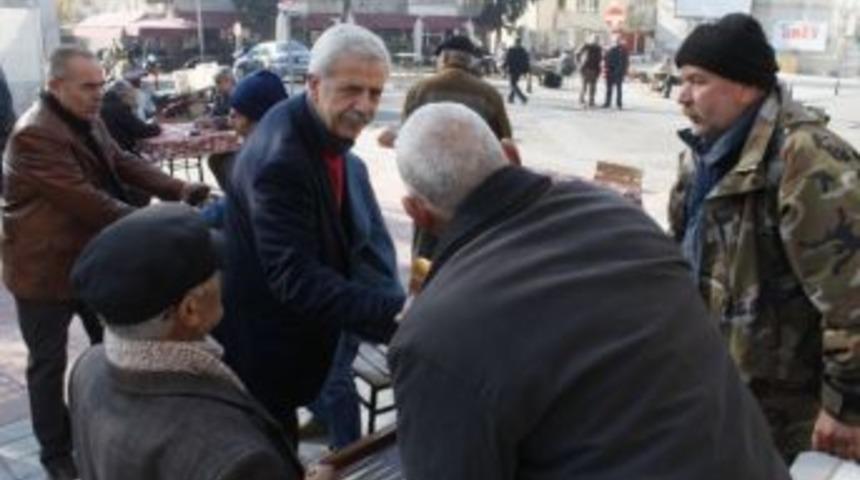 Sel&ccedil;uk Chp'li Aday Adaylarından Başkan &Uuml;lg&uuml;r'e Sitem