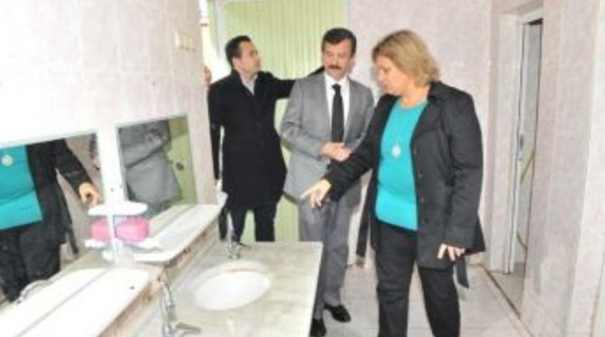 Buca Belediyesi'nden &Ouml;zel &Ccedil;ocuklara Bilgisayar