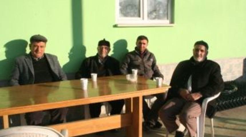 Ziraat Odası Başkanı &Uuml;nver, Zeytinyağ Fabrikasını Ziyaret Etti