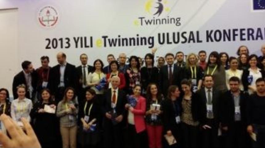 Bilecik Etwinning İl Koordinat&ouml;r&uuml;ne Birincilik &Ouml;d&uuml;l&uuml;
