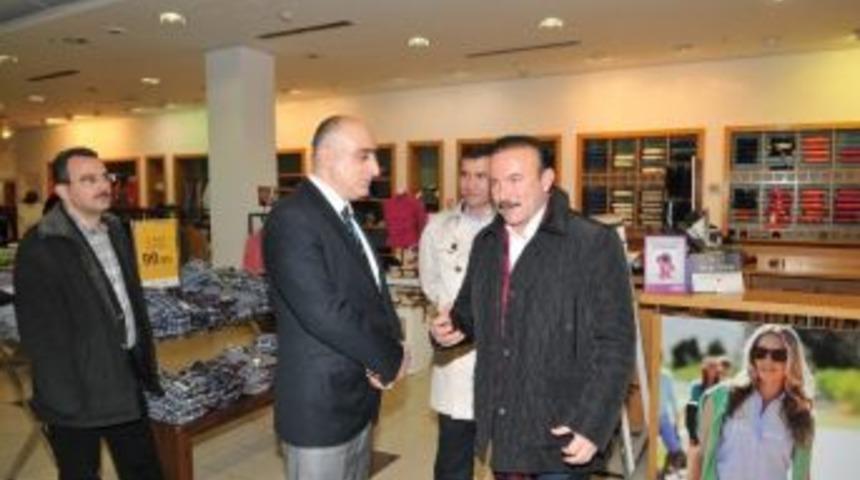 Başkan Doğan, Avm'leri Gezdi