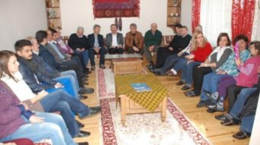 Başkan Doğan Balkan T&uuml;rklerini Ziyaret Etti