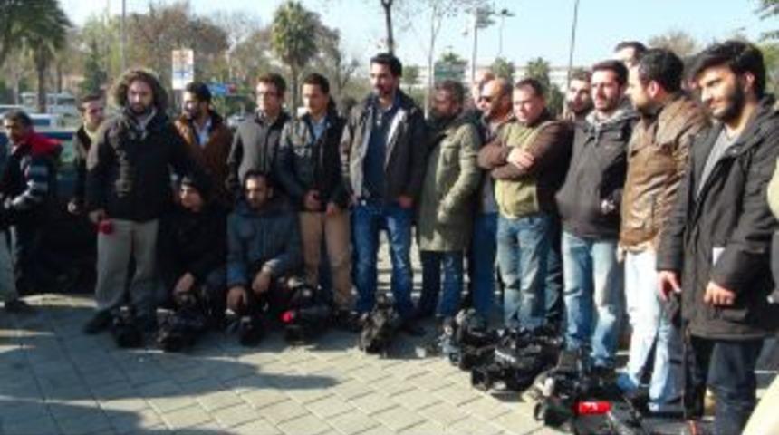 Muhabirler: Yasaklama, Halkın Haber Alma Hakkına M&uuml;dahaledir