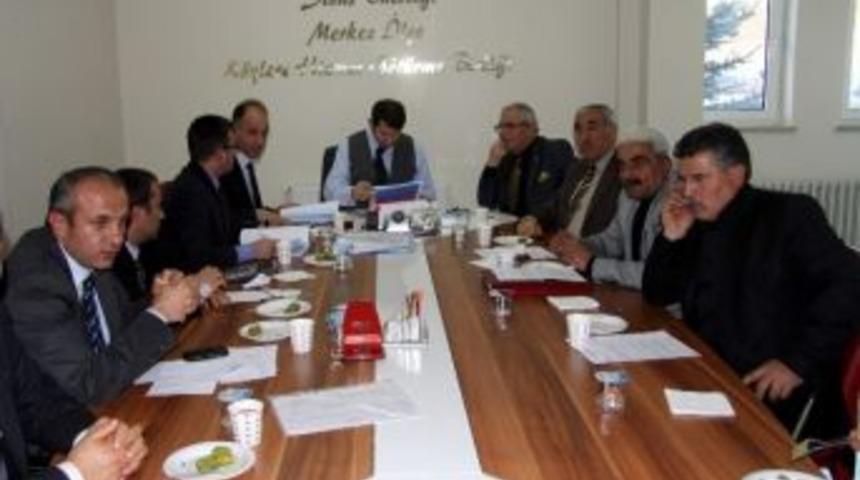 K&ouml;ylere Hizmet G&ouml;t&uuml;rme Birliği Toplandı