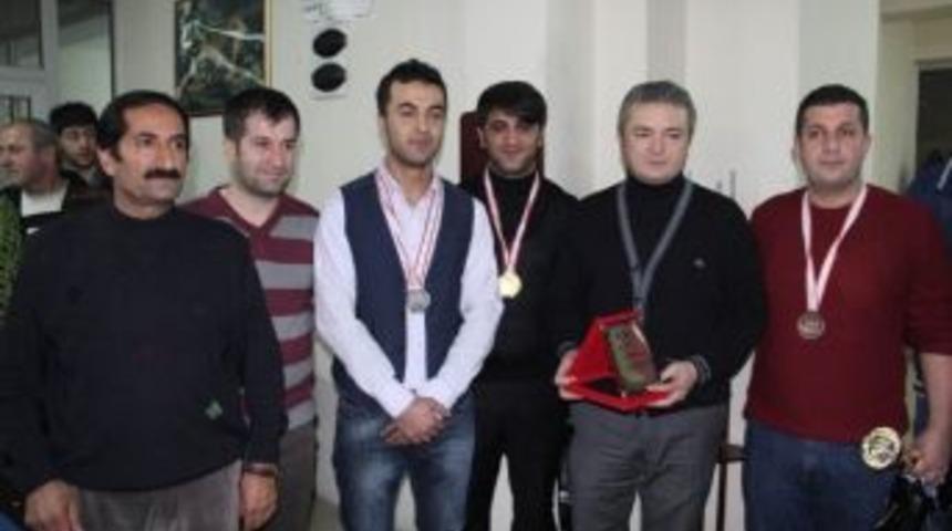 Hakkari&rsquo;de 3 Bant Bilordo İl Birinciliği M&uuml;sabakası