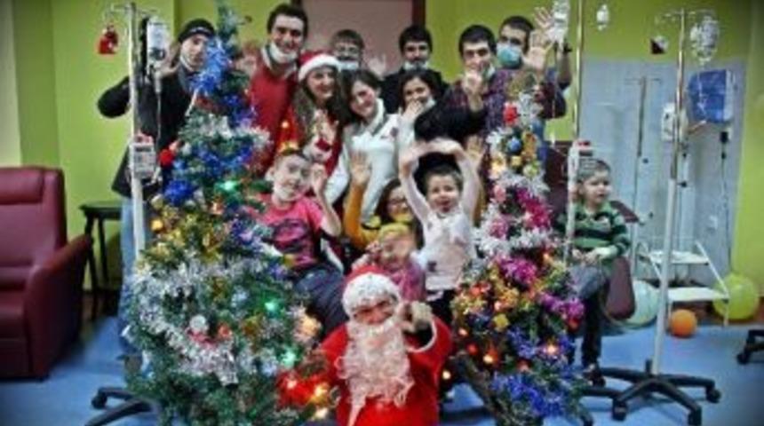 Be&uuml; &Ouml;ğrenci Konseyi&rsquo;nden Miniklere Anlamlı Ziyaret