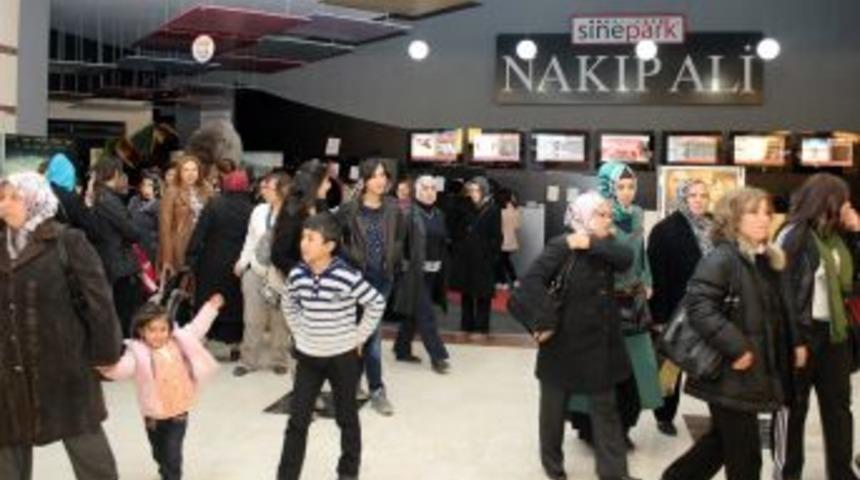 GAMEK, &Ouml;ğrencilerini Sinemayla Buluşturdu