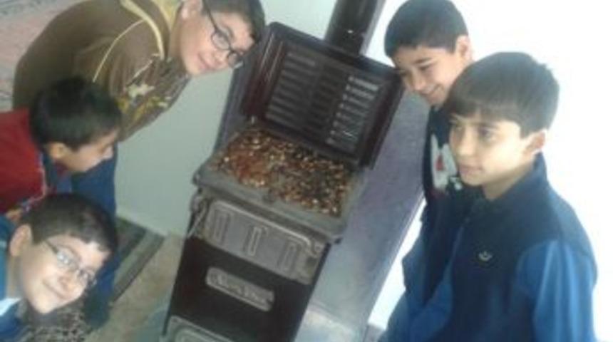 'Simitler Bizden' Projesiyle Ellerinden Alınan &Ccedil;ocukluklarını Yaşıyorlar