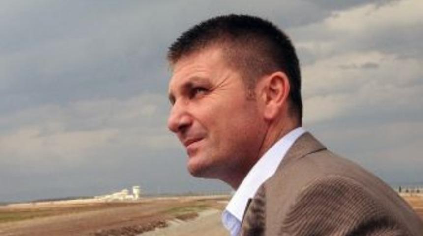 Dhmi Kastamonu Havalimanı M&uuml;d&uuml;r&uuml; Y&uuml;cel Karadavut: