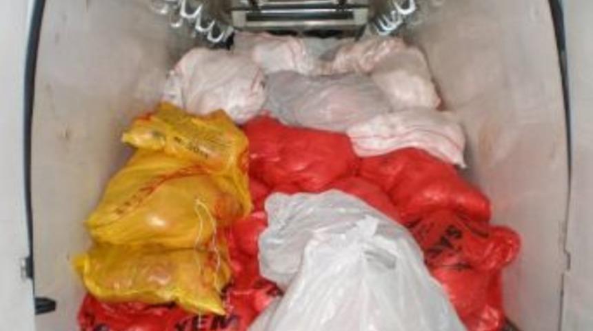 Aksaray'da 46 Bin 750 Paket Ka&ccedil;ak Sigara Ele Ge&ccedil;irildi