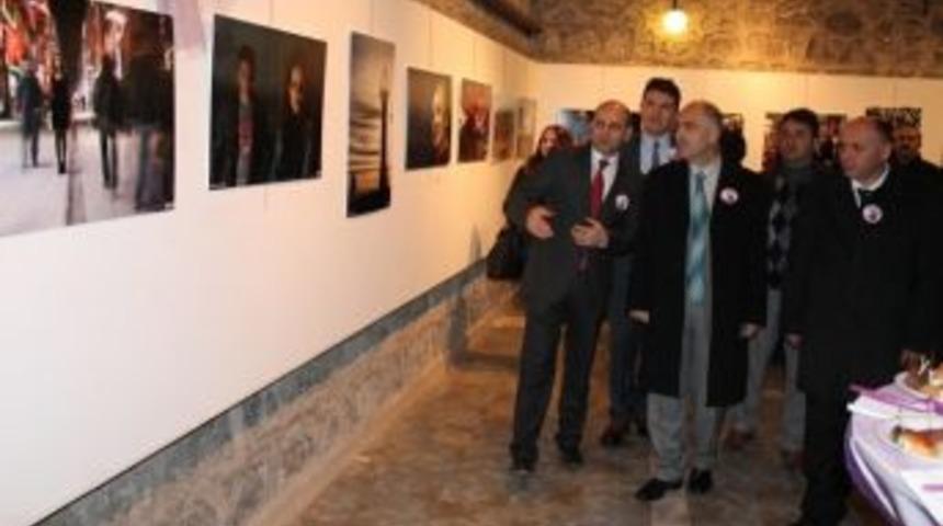Giresun&rsquo;da Kadına Şiddet&rsquo;e Y&ouml;nelik &rdquo;ya Olmasaydı&rdquo; Fotoğraf Sergisi A&ccedil;ıldı