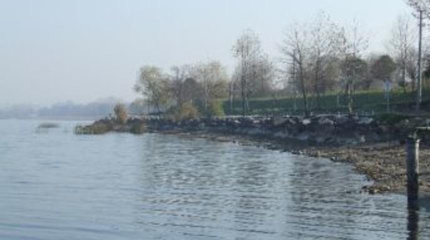 (&ouml;zel Haber) Sapanca G&ouml;l&uuml; Alarm Veriyor