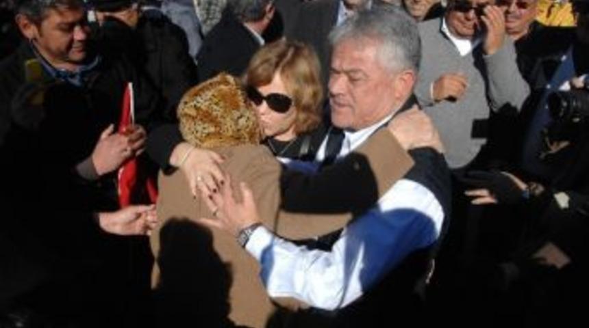 Chp Marmaris Belediye Başkanı Ali Acar'a Karşılama T&ouml;reni