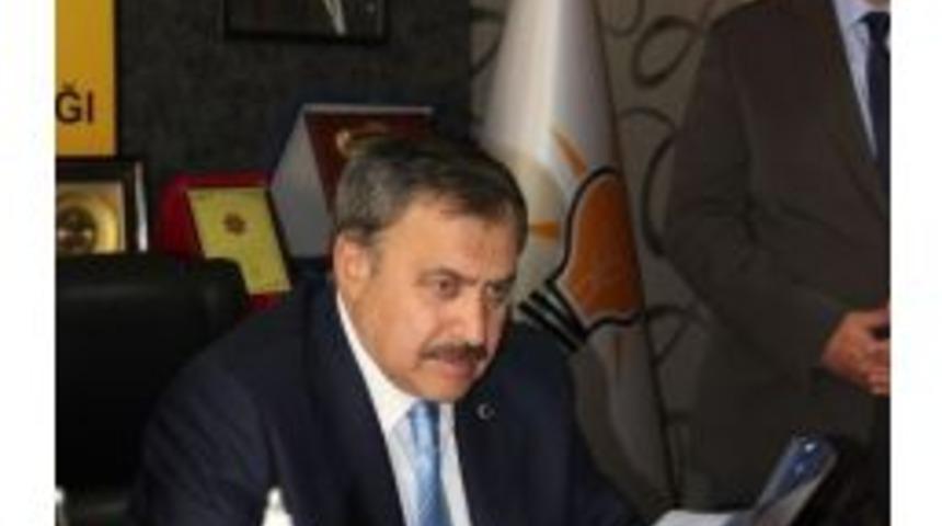 Eroğlu: Ak Parti Adı Gibi Ak'dır"