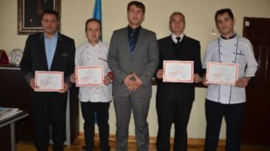 Aksaray'da "iş Başı Eğitim" Kursu Sertifikaları Verildi