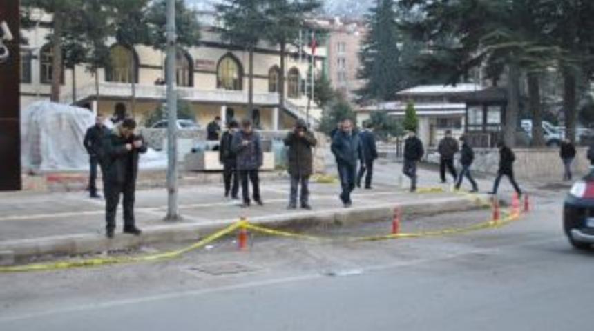 Ş&uuml;pheli Paket İmha Edildi