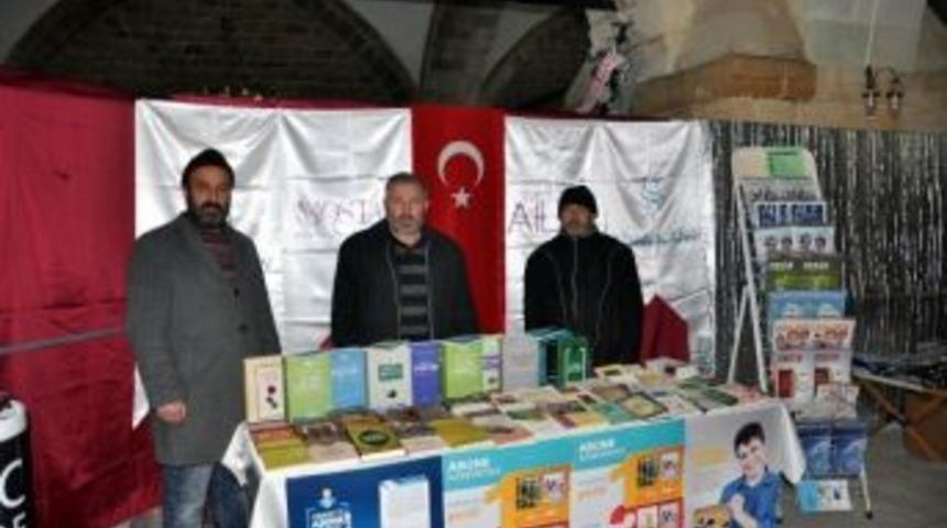 Şehit Osman Eğitim Bilim K&uuml;lt&uuml;r Sanat Derneği&rsquo;nden İhtiya&ccedil;lı &Ouml;ğrenciler Yararına Kermes