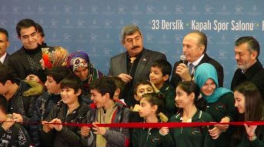 Topbaş, Okul A&ccedil;ılışı Yaptı