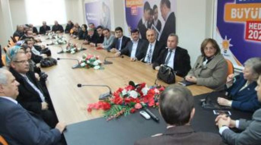 Bakır, Bafra'da Ziyaretlerde Bulundu