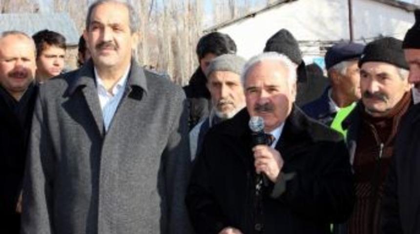 Kolluca K&ouml;y&uuml;n&uuml;n Kanalizasyon Sorunu &Ccedil;&ouml;z&uuml;ld&uuml;