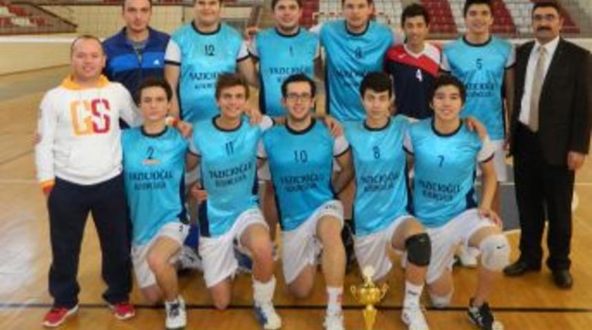 Ereğli Lisesi Namağlup Şampiyon Oldu