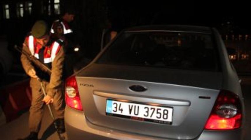 &Ouml;calan'ın Kardeşi Fatma &Ouml;calan, İmralı Adası&rsquo;ndan D&ouml;nd&uuml;