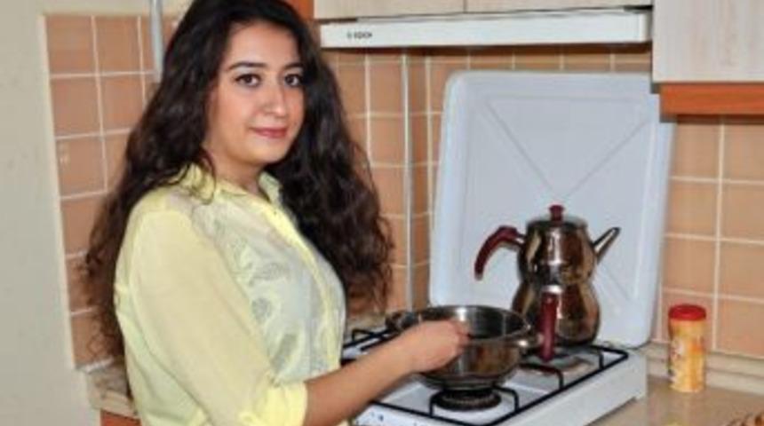 &Ccedil;&ouml;lyak Hastası Olunca Gıda M&uuml;hendisliğini Se&ccedil;ti