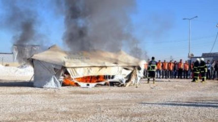 &Ccedil;adır Kentte Yangın Tatbikatı Yapıldı