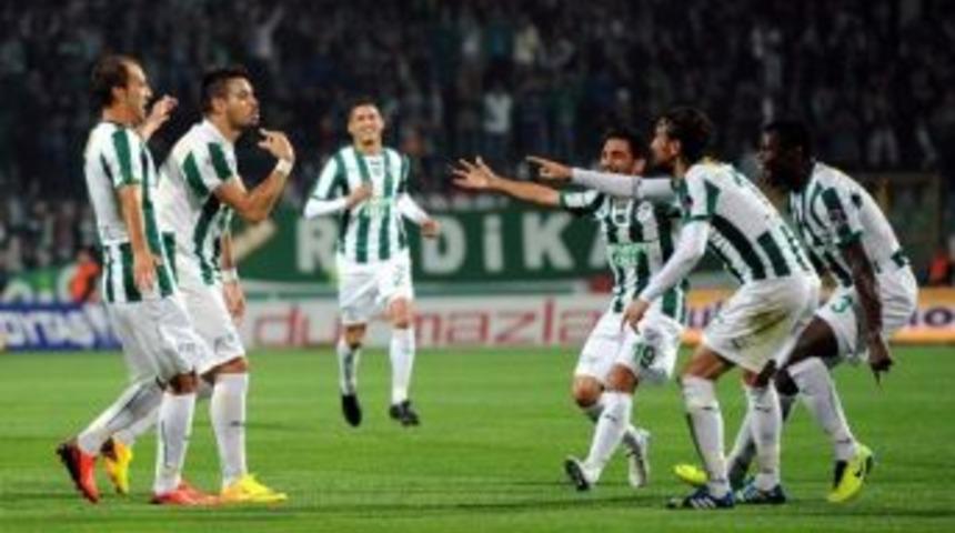 Bursaspor&rsquo;da Pinto Takımdan Ayrılmak İstiyor