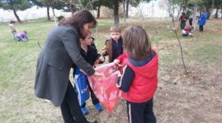 Minik &Ouml;ğrenciler Mevsimsel Değişimi G&ouml;zlemledi