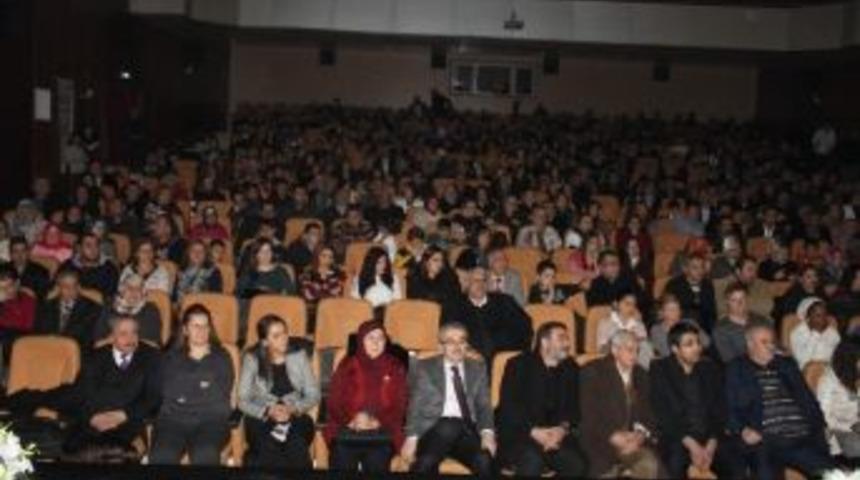 Riskader&rsquo;in Tiyatro Ve Konserine İlgi